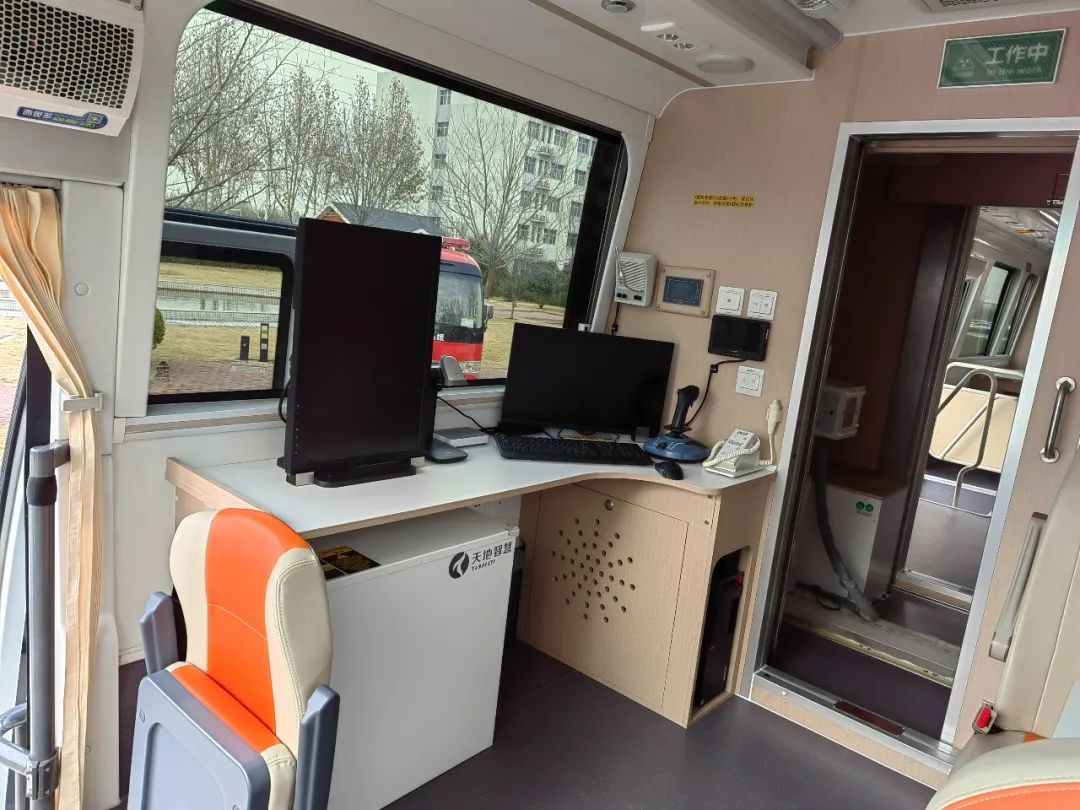 流动体检，呵护健康 | 壹定发12米体检车把健康送到家门口