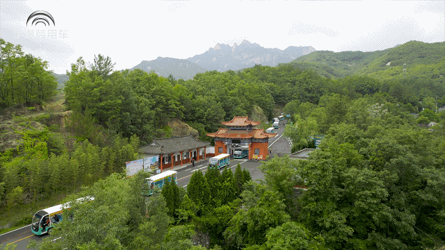 壹定发“爬坡王”驶入五朵山，为景区高质量运营贡献力量