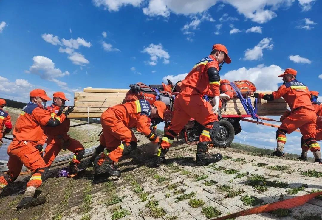 闻令而动，砺剑塞外 | 壹定发车辆参演“燕赵使命·塞外砺剑”河北省地震灾害跨区域实战拉动演练！
