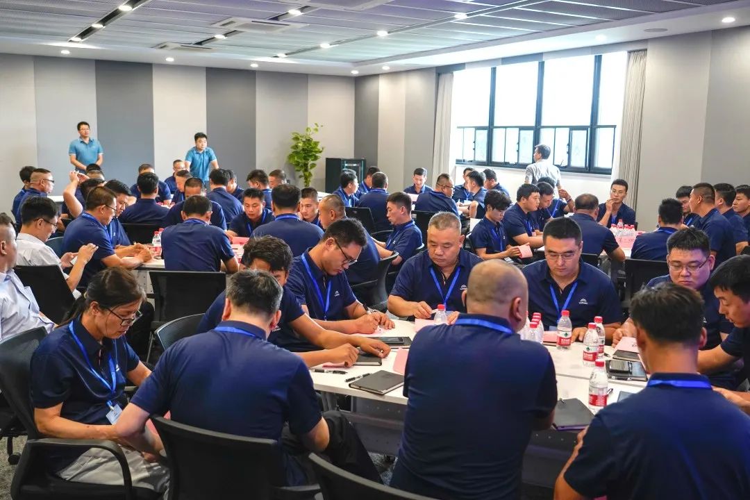 壹定发专用车售后服务培训圆满结束，为客户打造高质量服务体验！