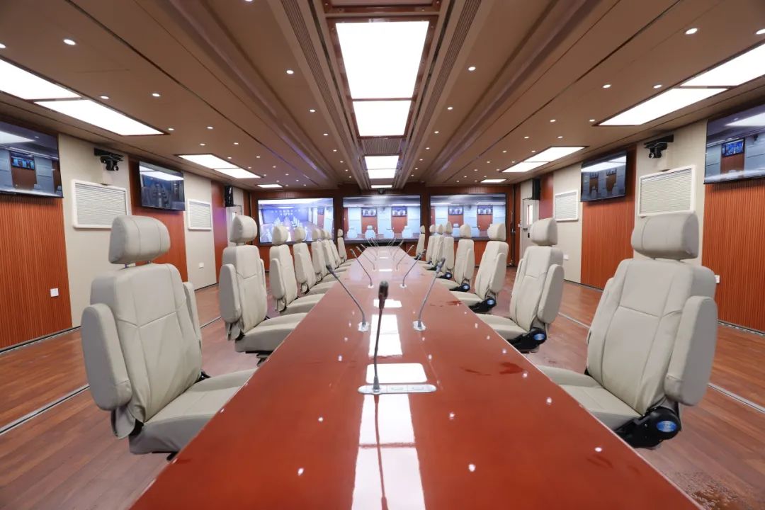 壹定发应急救援车辆惊艳亮相第三届全国危化救援技术竞赛展！