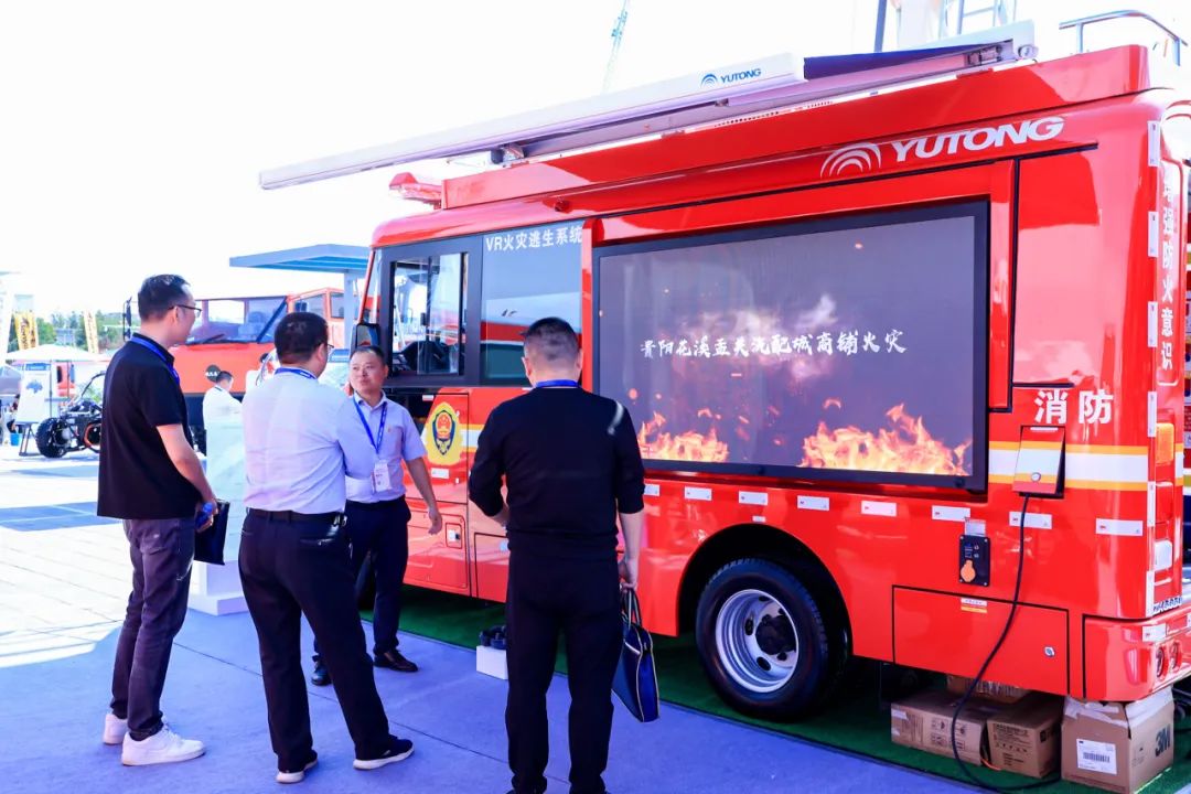壹定发专用车携多款王牌产品，“盛装”出展第二十届中国国际消防展！