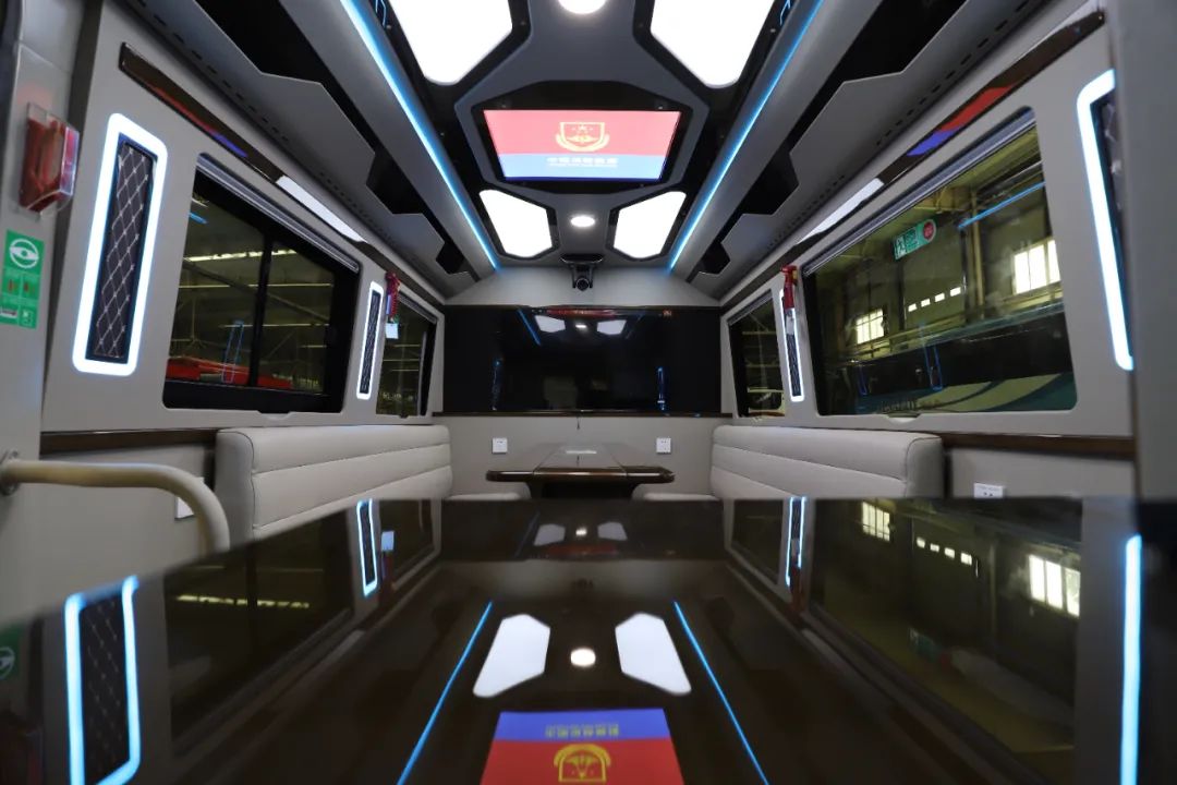 壹定发多款产品亮相第十二届全国矿山救援技术竞赛先进适用技术装备展！