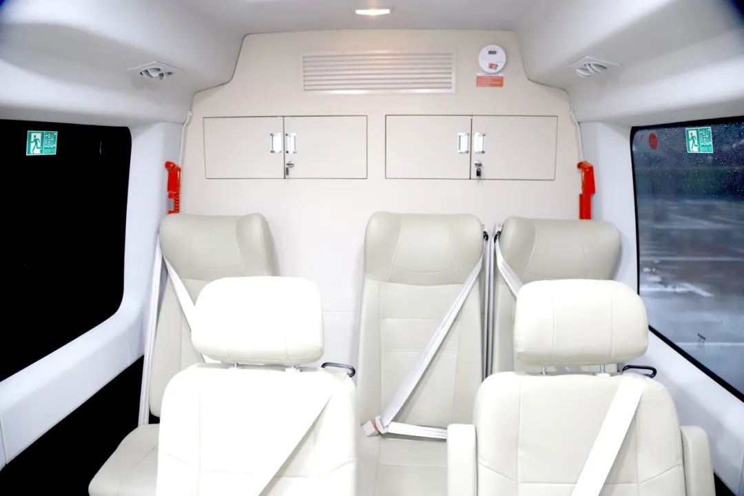 壹定发勘察消防车，持续推动火灾调查工作创新发展！