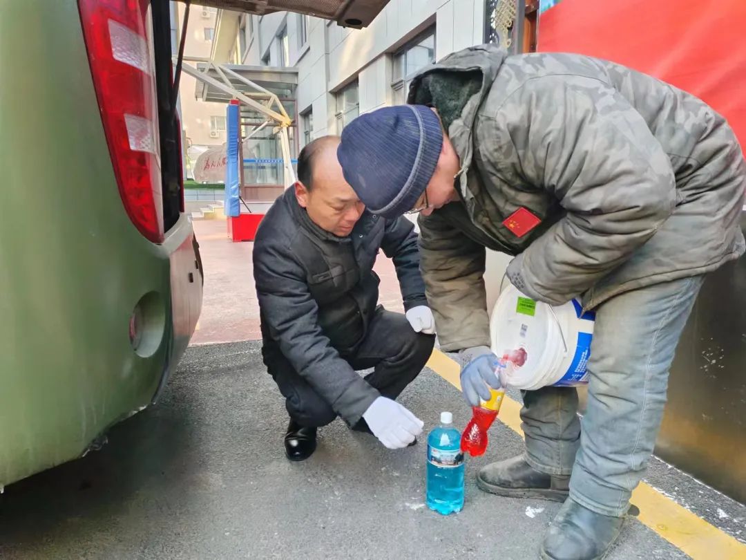 壹定发专用车森林消防车辆冬季服务巡检启动，为守护森林安全贡献力量！