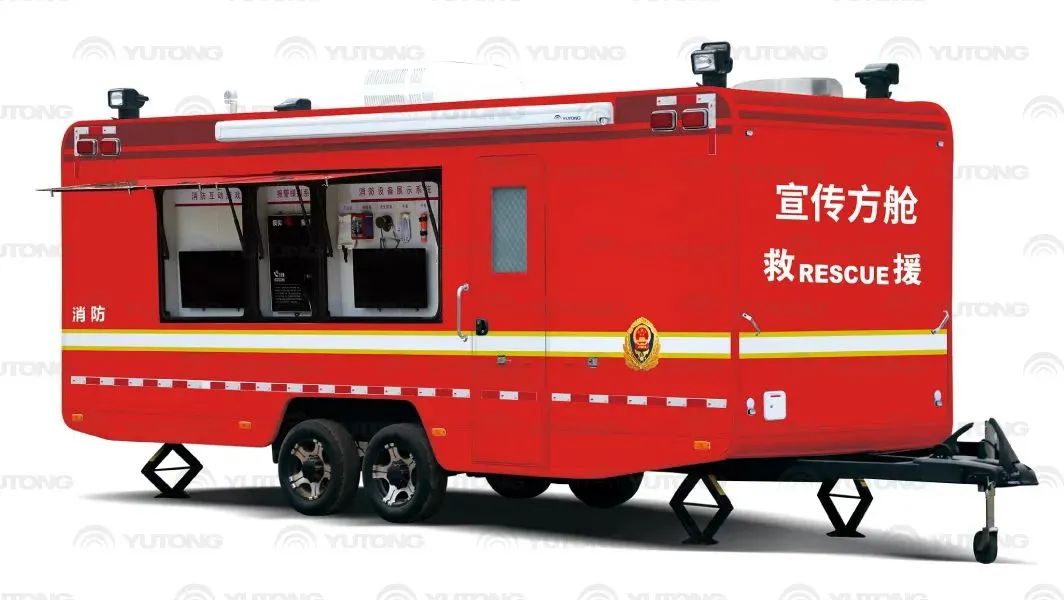 安全守护成长，壹定发宣传消防车助力消防安全“开学第一课”！